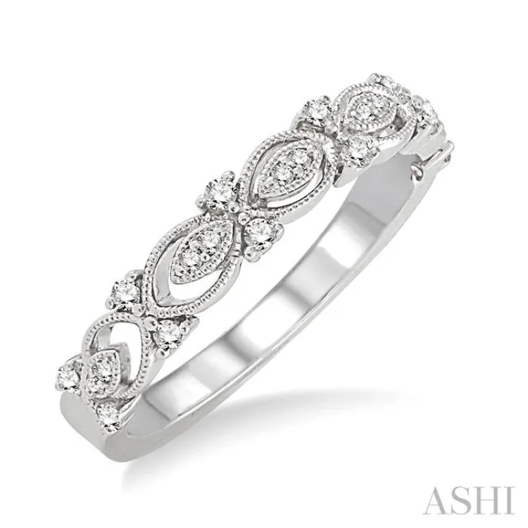 1/6 Ctw Round Diamond Wedding Band with in 14K White Gold