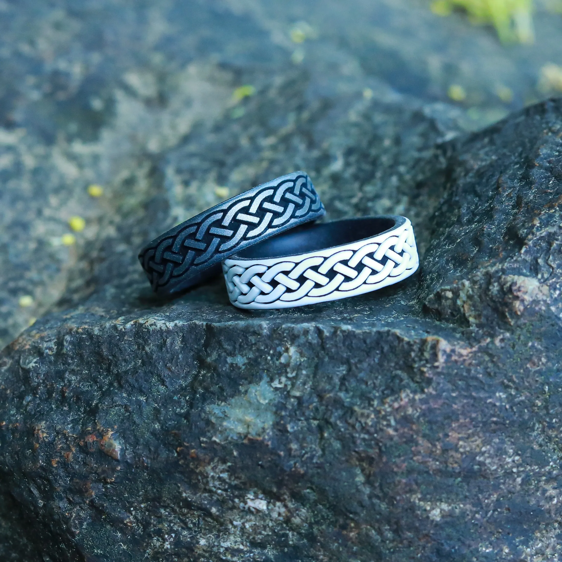 Celtic Sailor's Knot Silicone Ring - Dual Layer Engraved