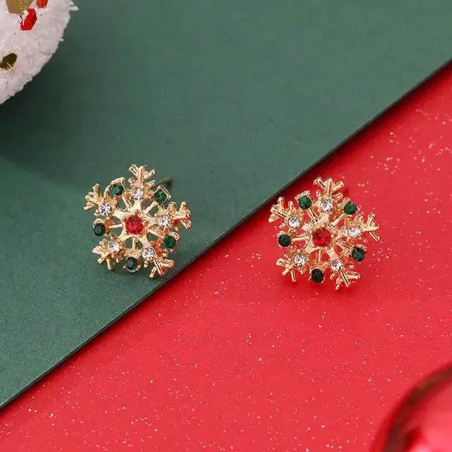 Crystal Snowflake Stud Earrings: Festive Fashion