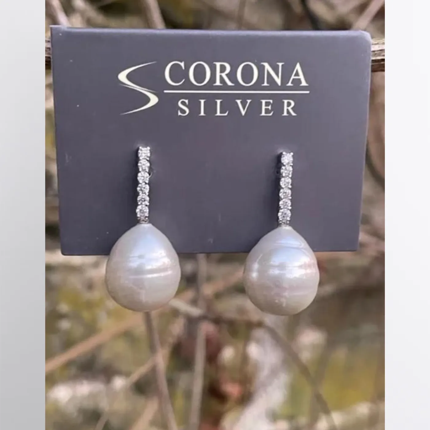 Elegant Pearl & Swarovski Crystal Earrings