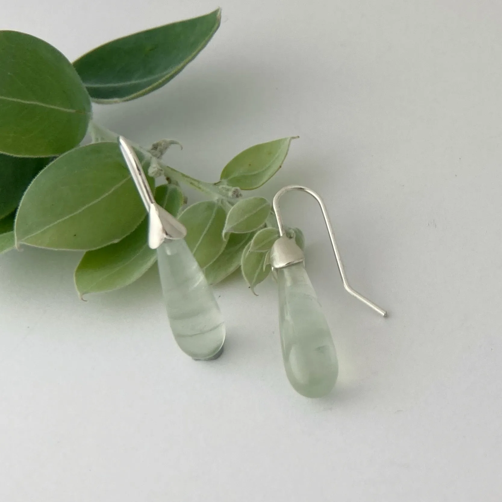 Prehnite drop tulip earrings