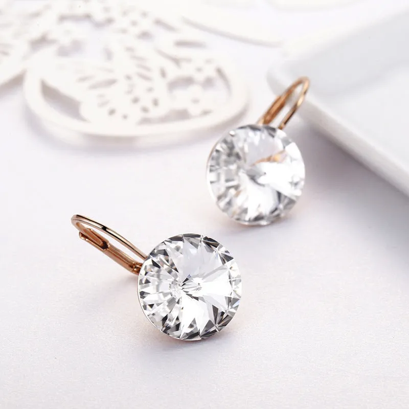 Women's Simple and Elegant Crystal Earrings